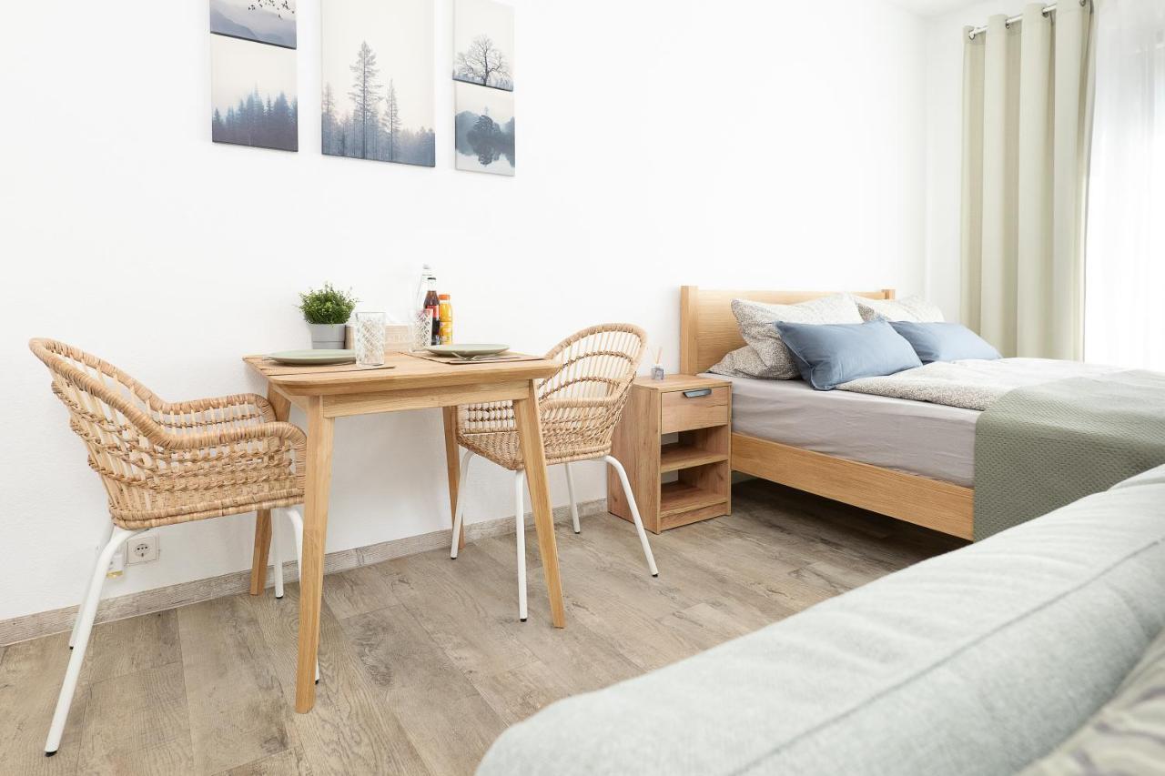 Apart4Me Scandi Apartment Geislingen Zentral Mit Parkplatz Geislingen an der Steige Luaran gambar