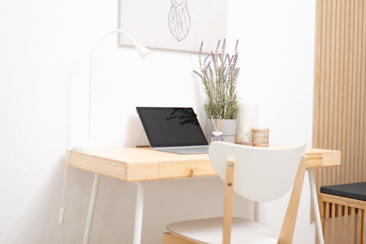 Apart4Me Scandi Apartment Geislingen Zentral Mit Parkplatz Geislingen an der Steige Luaran gambar